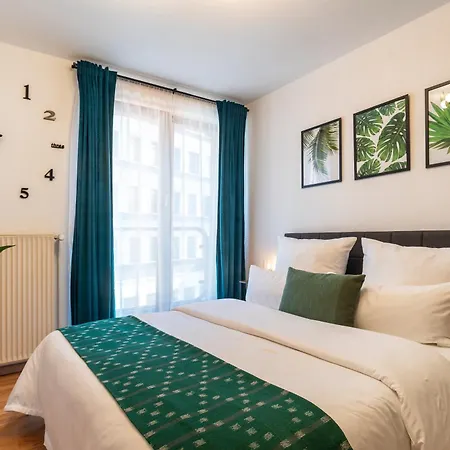 Modern With Netflix * Bremen