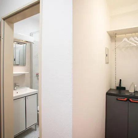 Modern With Netflix * Bremen